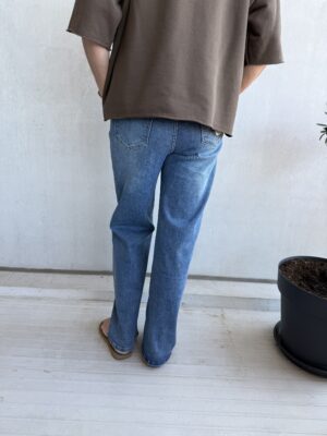 Wide leg jeans