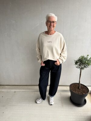 C’est la vie sweater beige