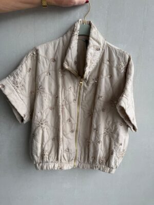 Beige gilet