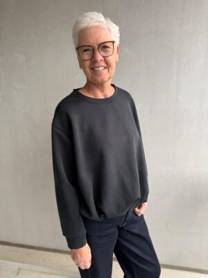 Grijze sweater met elastiek